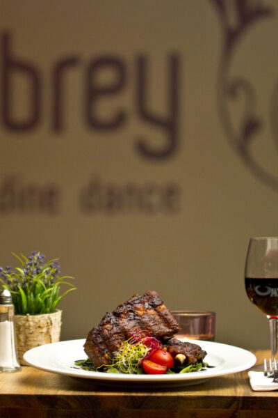 Food & Drinks8